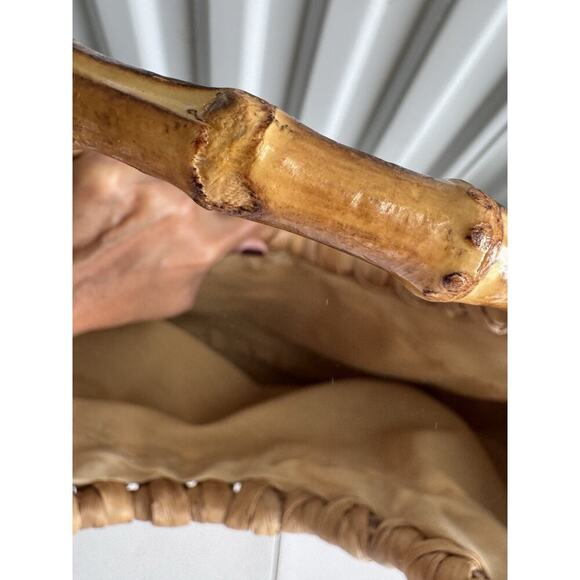 Large Natural Woven Bag Bamboo Handals - Picture 4 of 8